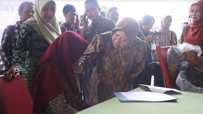 Mensos Risma Mulai Kampanyekan Pengobatan Suntikan Long Acting untuk Penanganan ODGJ